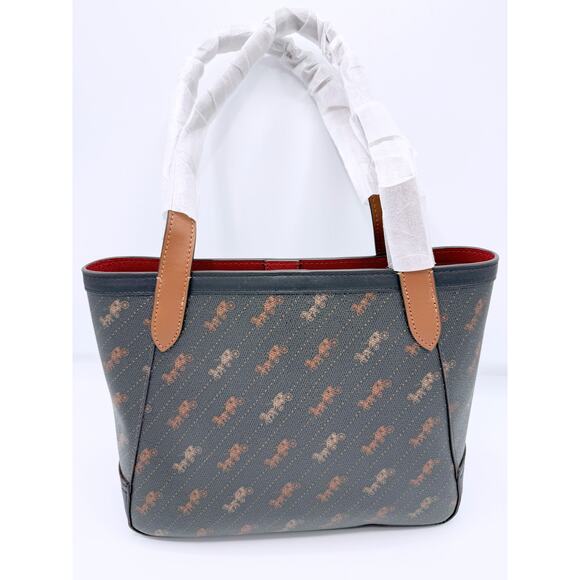 Coach Diagonal Print Horse and Carriage Tote 27 - Picture 6 of 9